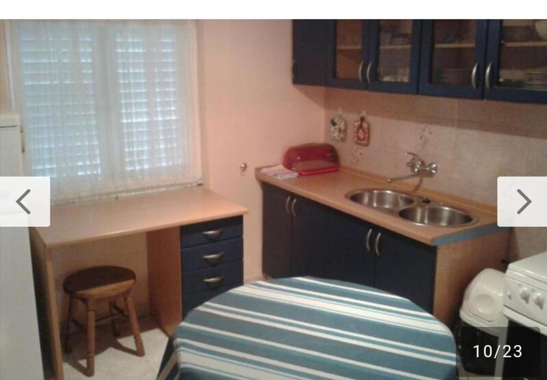 Apartmani Mira Vir Exterior photo
